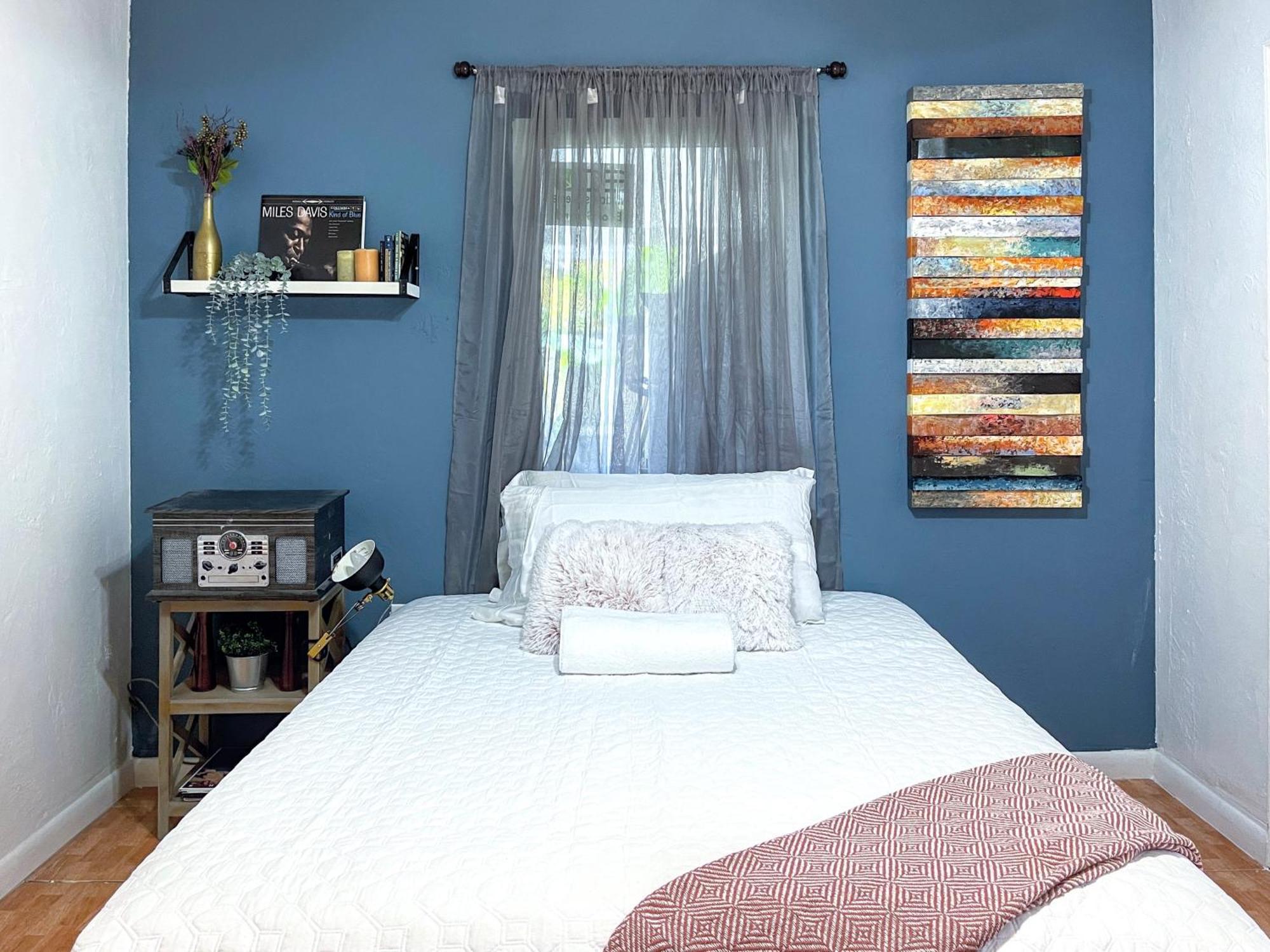 Akeyi Miami305 Private Bedrooms المظهر الخارجي الصورة