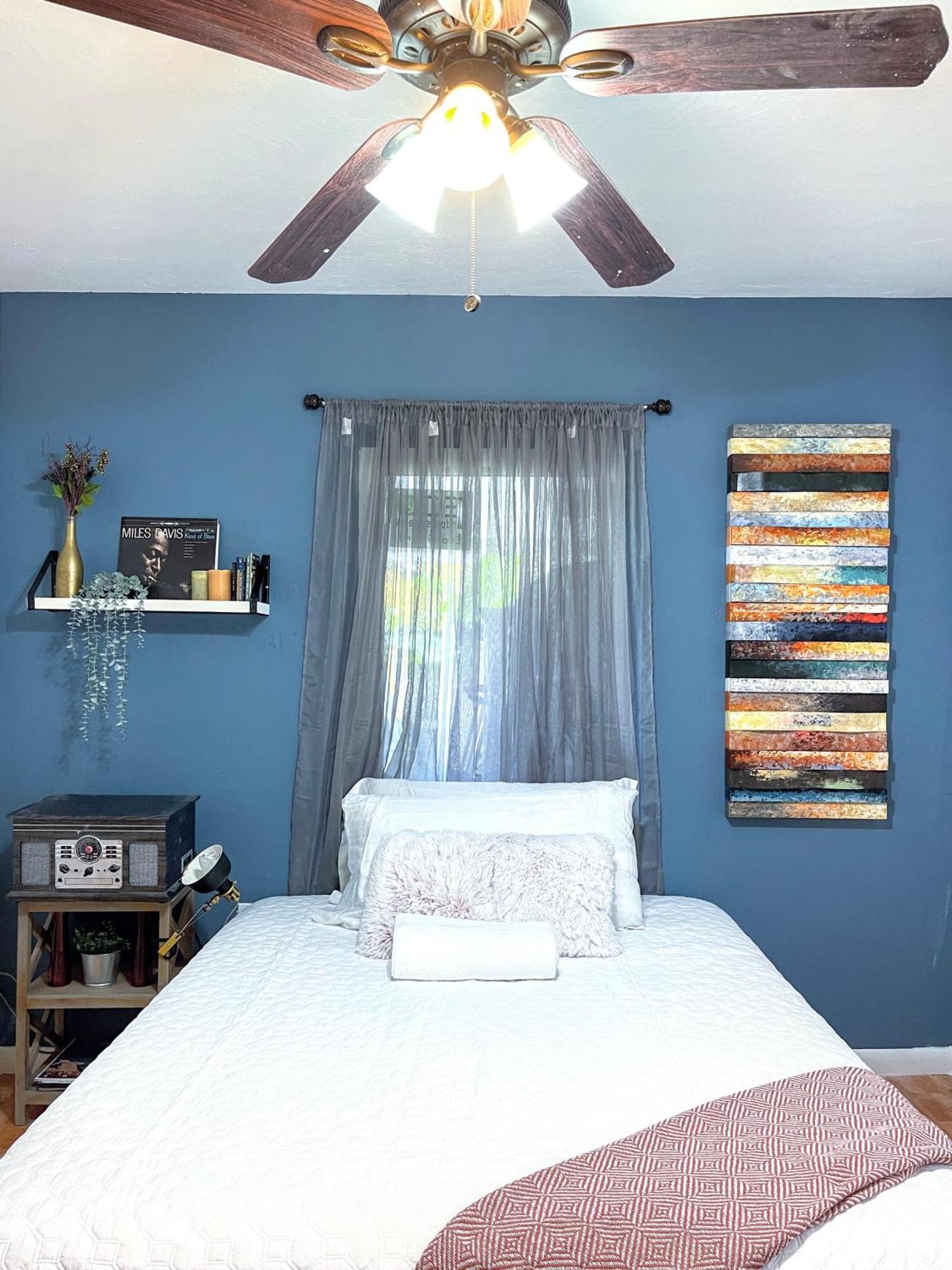 Akeyi Miami305 Private Bedrooms المظهر الخارجي الصورة