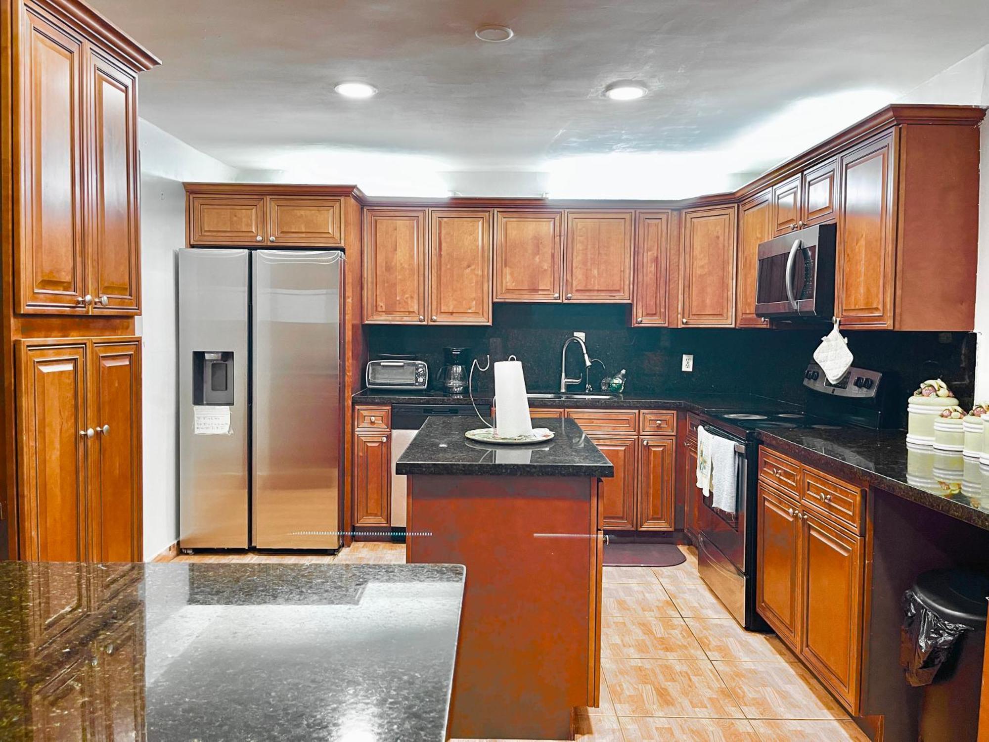 Akeyi Miami305 Private Bedrooms المظهر الخارجي الصورة